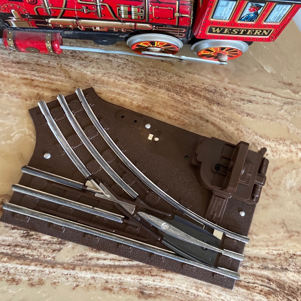 Vintage Lionel Train Right Hand Manual Switch